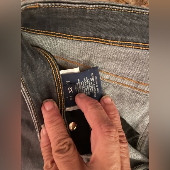 Denim - Picture 3 of 5